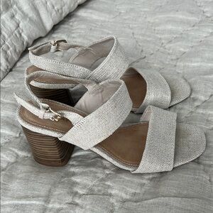 Old Navy Women's block heels size 6